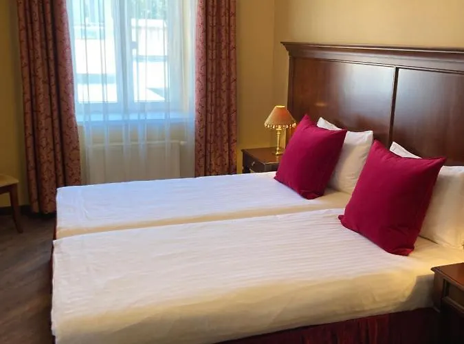 Hotel Pirkliu Namai 2*